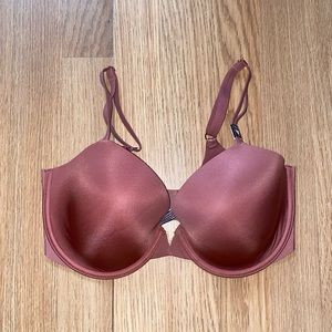 NEW Victoria's Secret Bra 34DD